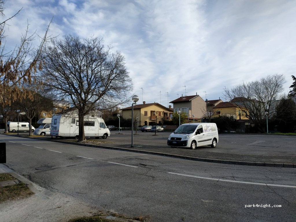 (48122) Ravenna - 14 Via Pomposa — foto