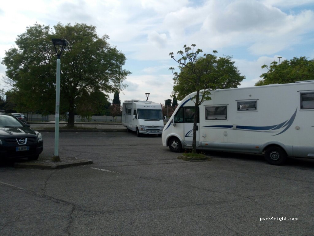 (48122) Ravenna - 14 Via Pomposa — foto 3