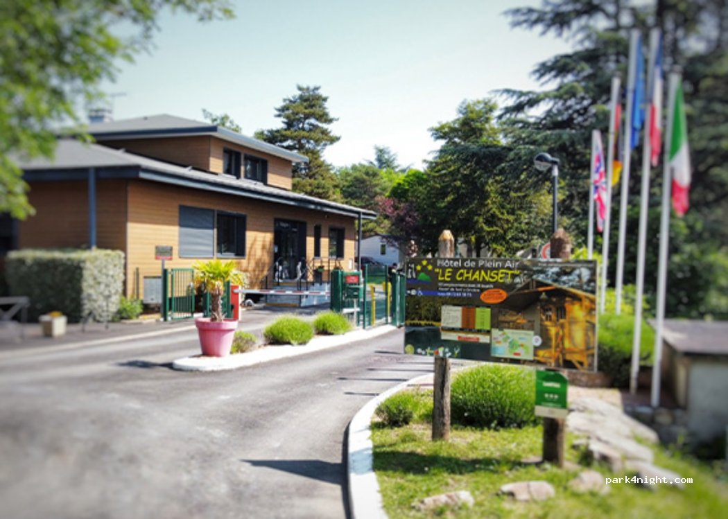Camping le Chanset*** — foto