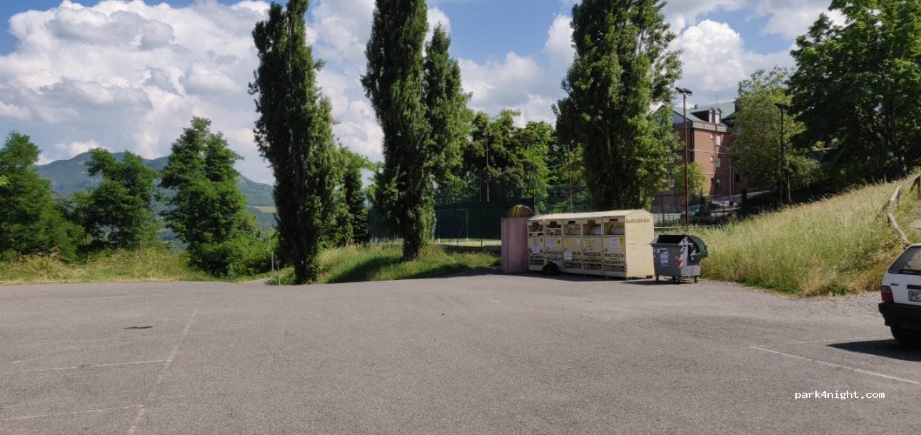 (43032) Bardi - 9 Via Vittorio Veneto — foto 2
