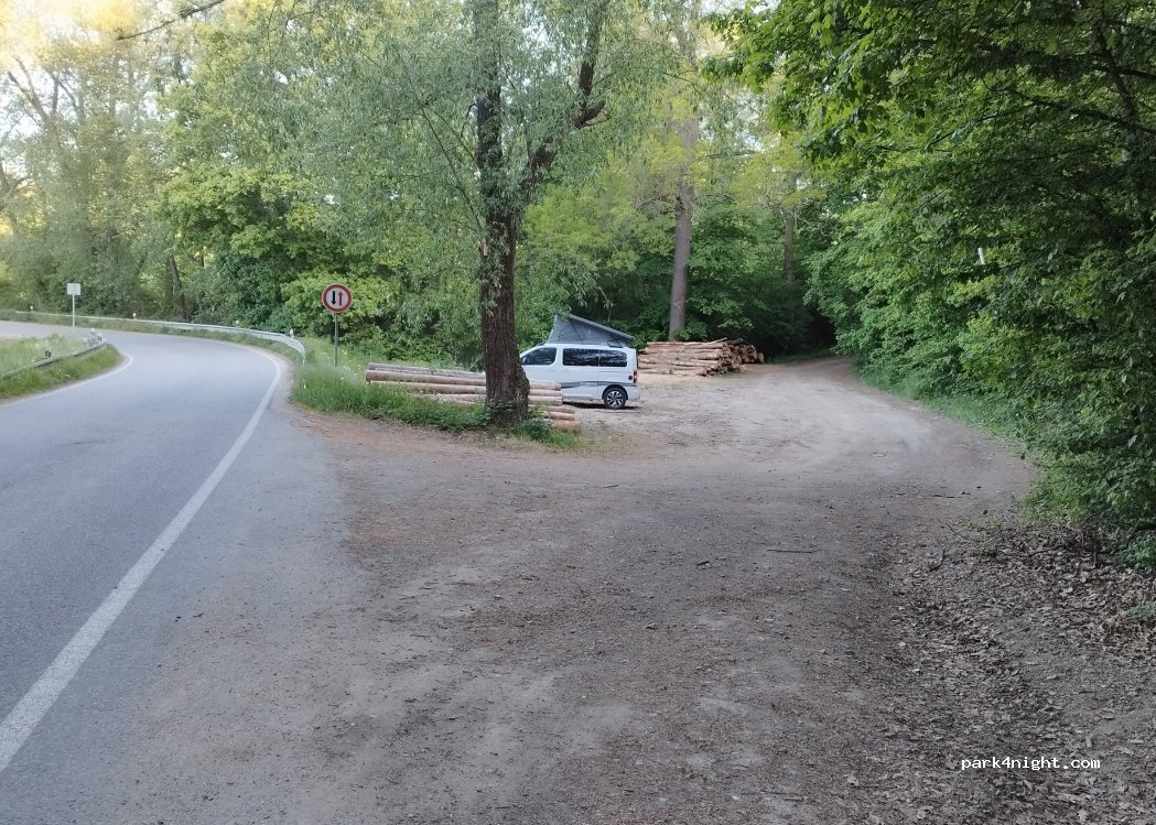 (664 84) Lukovany - — foto 3