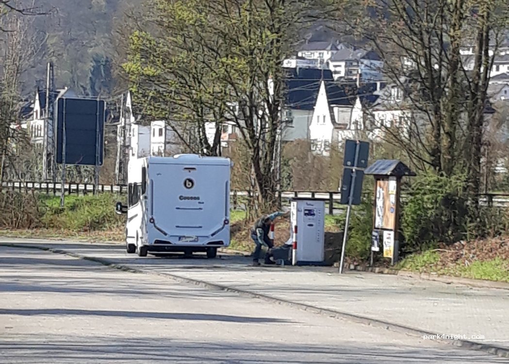 Kobern-Gondorf Caravan Stellplatz — foto 3