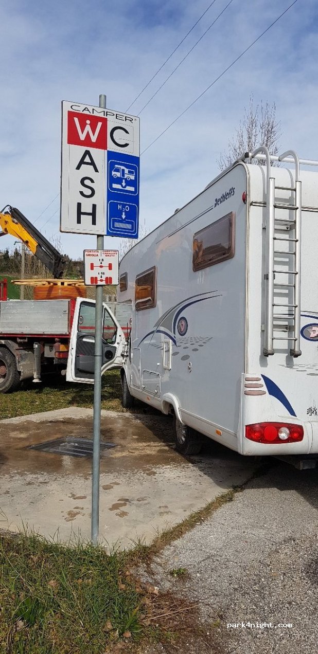 (63851) Aso - 11 Via O. Licini — foto
