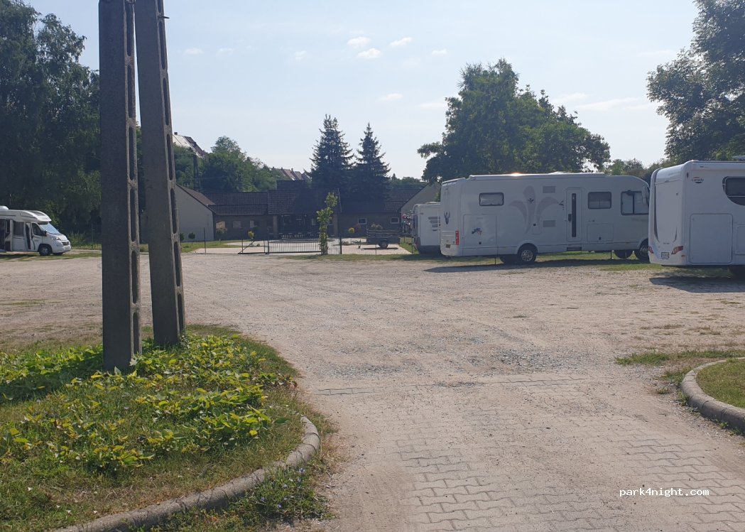 (3300) Eger - 49 Szépasszonyvölgy utca — foto 2