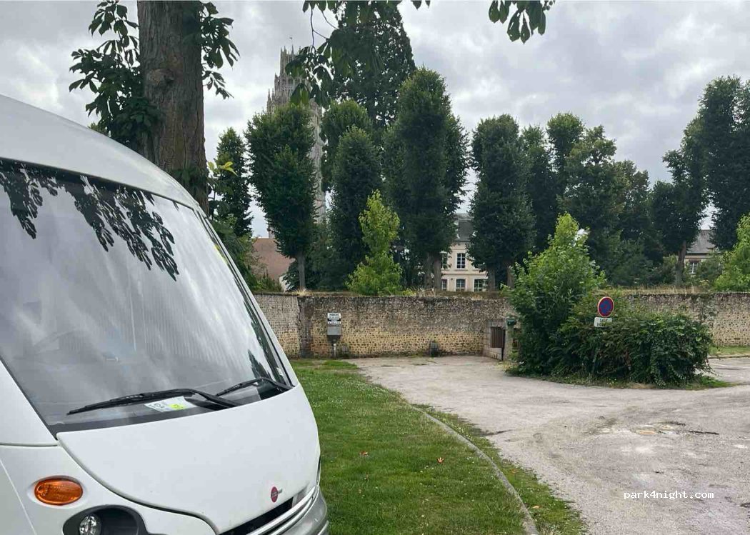 (27130) Verneuil-sur-Avre - 33-85 Avenue André Chasles — foto 3