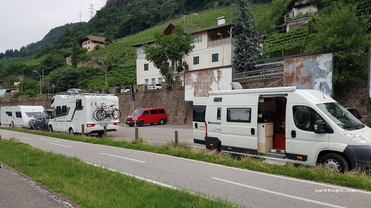 (39100) Bozen - 17 Sarntaler Straße — foto 2