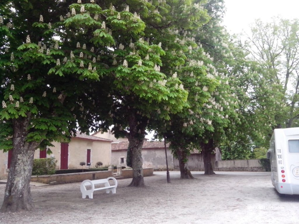 (24410) Parcoul - Rue saint Martin — foto