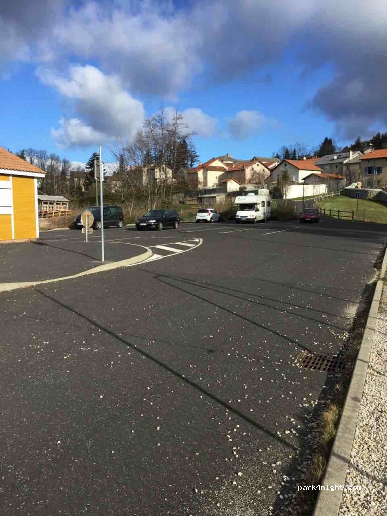 (43200) Yssingeaux - 40 Rue Alsace Lorraine — foto 3