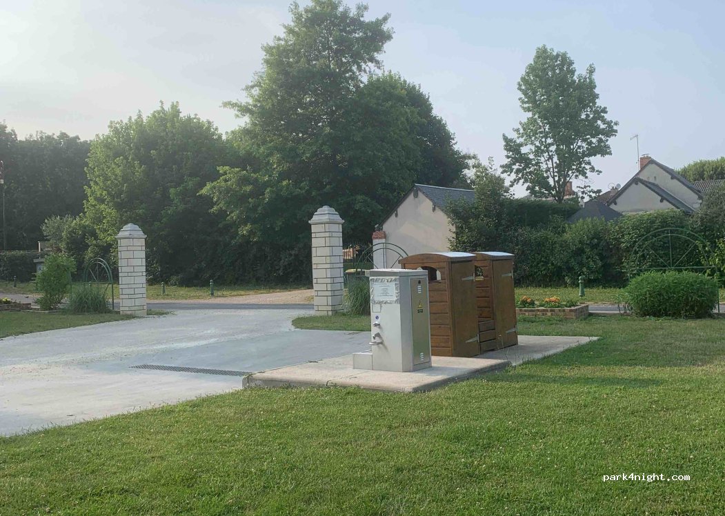 (37460) Nouans-les-Fontaines - 13 Rue Jehan Fouquet — foto 2