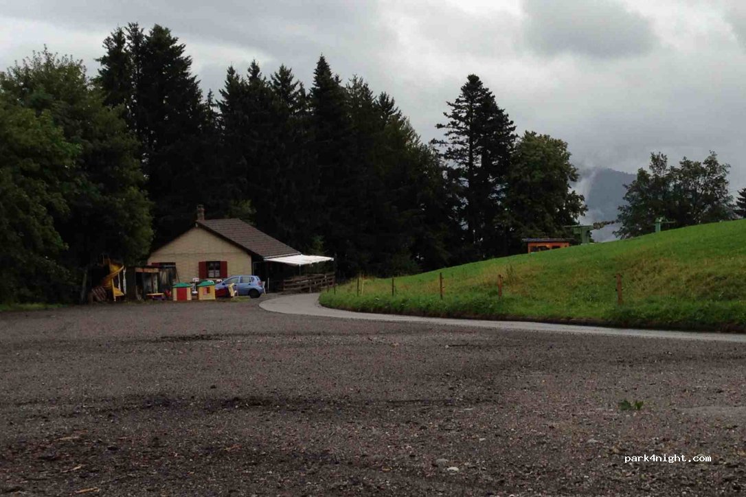 (1635) Bulle - Pré de la Joux Dessous — foto