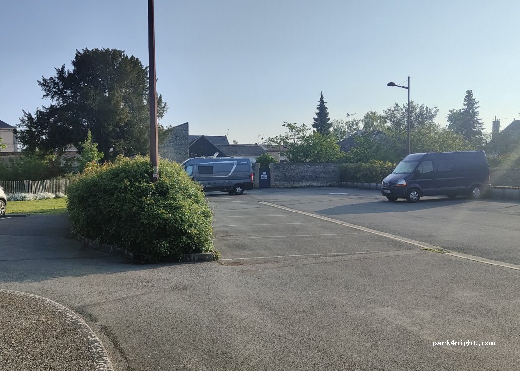 (86170) Neuville-de-Poitou - 5 Rue Alphonse Plault — foto 4