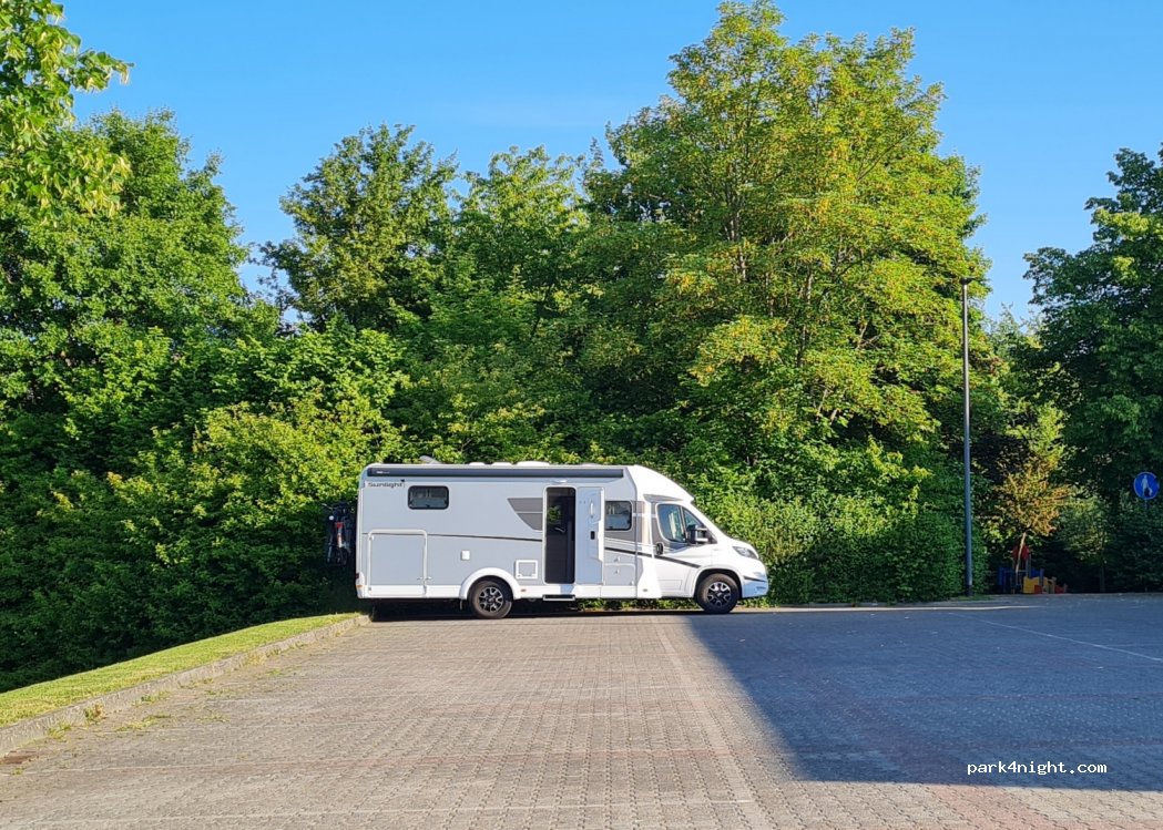 (65520) Bad Camberg - 3 Am Sportzentrum — foto 3