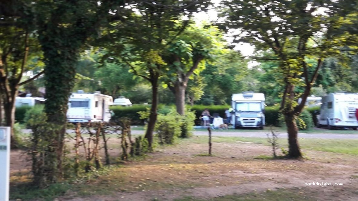 Camping Le Chapeau Chinois, Villersexel, Haute-Saône — foto 3