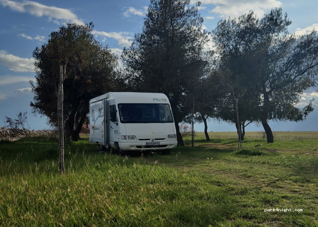 (570 09) Delta - Unnamed Road — foto 4