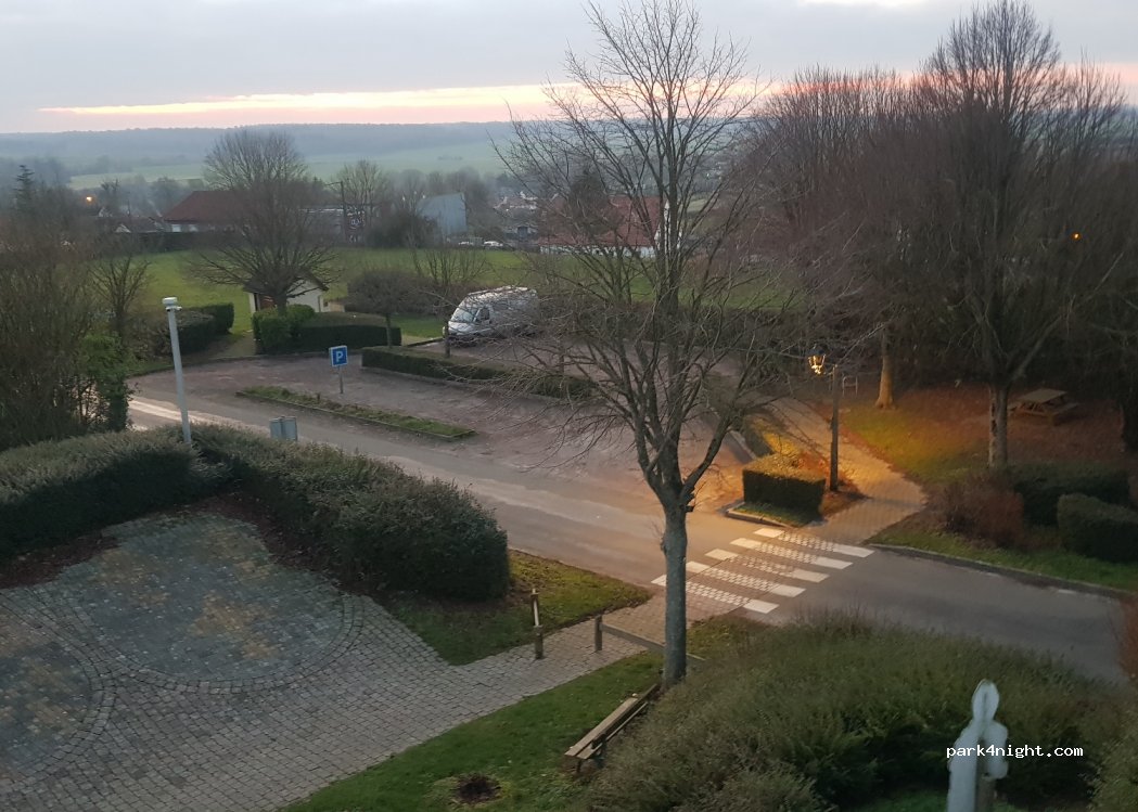 (80150) Crécy-en-Ponthieu - 4 Route de Wadicourt — foto 2