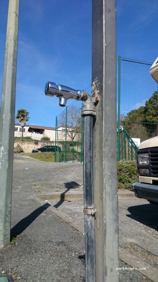 (33190) La Réole - 30 Avenue Carnot — foto 2