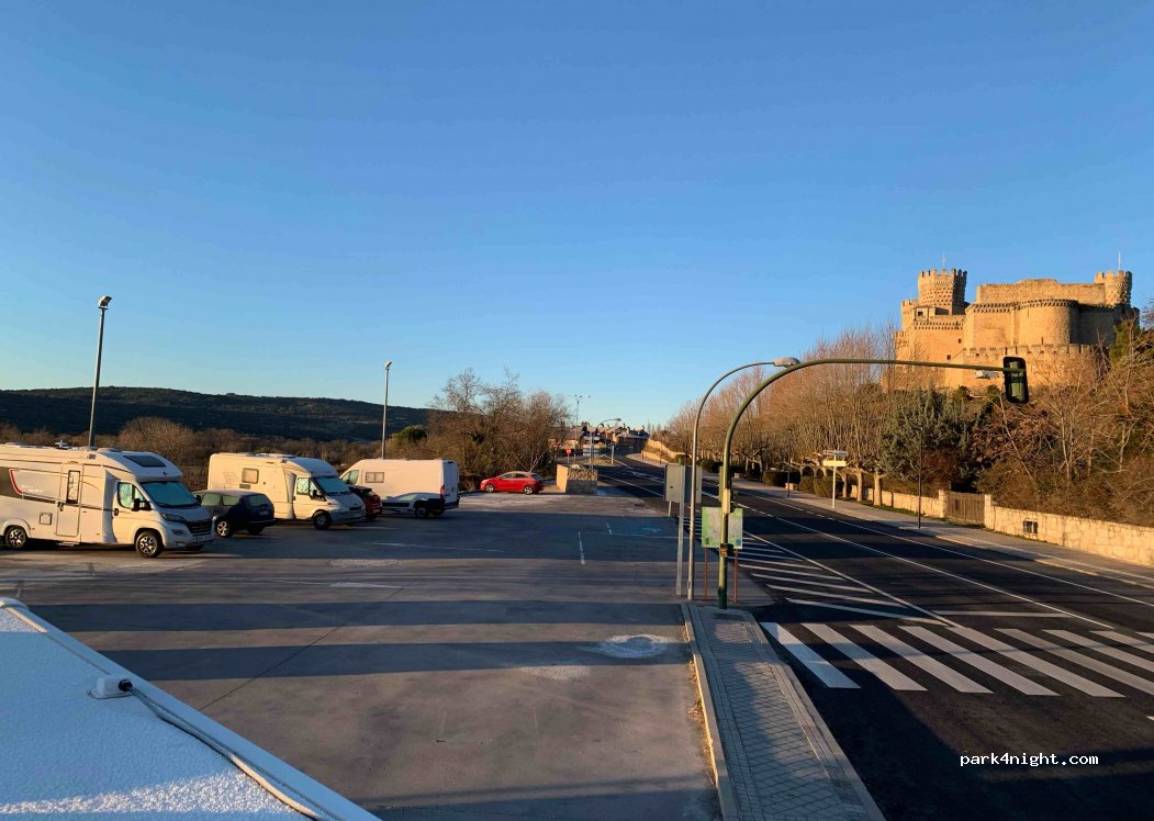 (28410) Manzanares el Real - — foto 2