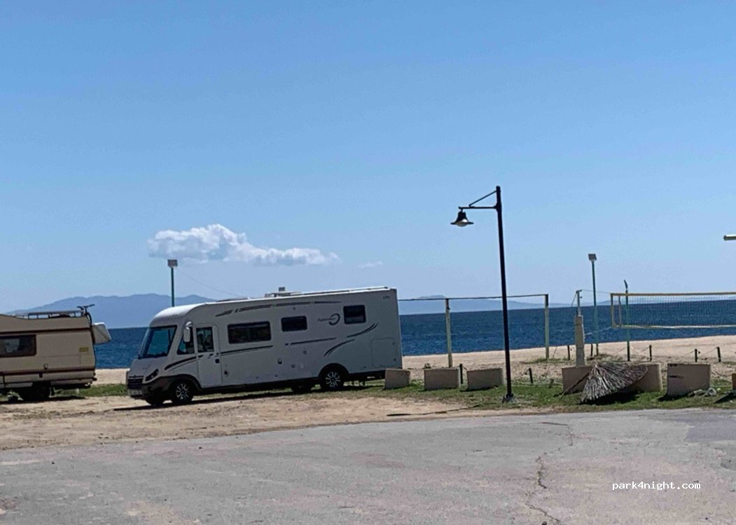 (632 00) Nea Potidea - Unnamed Road — foto 5