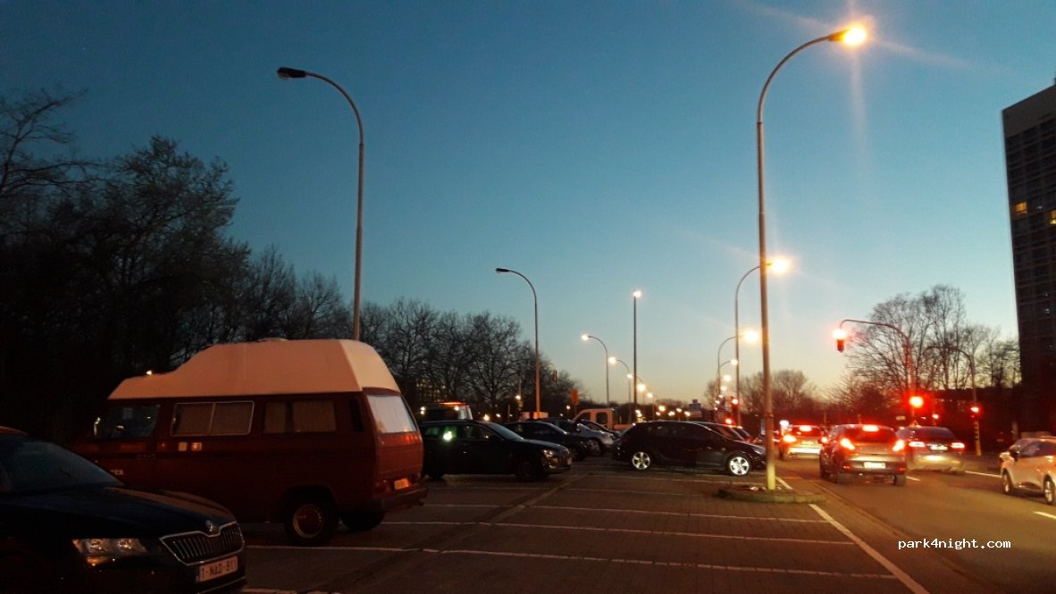 (2020) Antwerpen - 10 Gerard le Grellelaan — foto