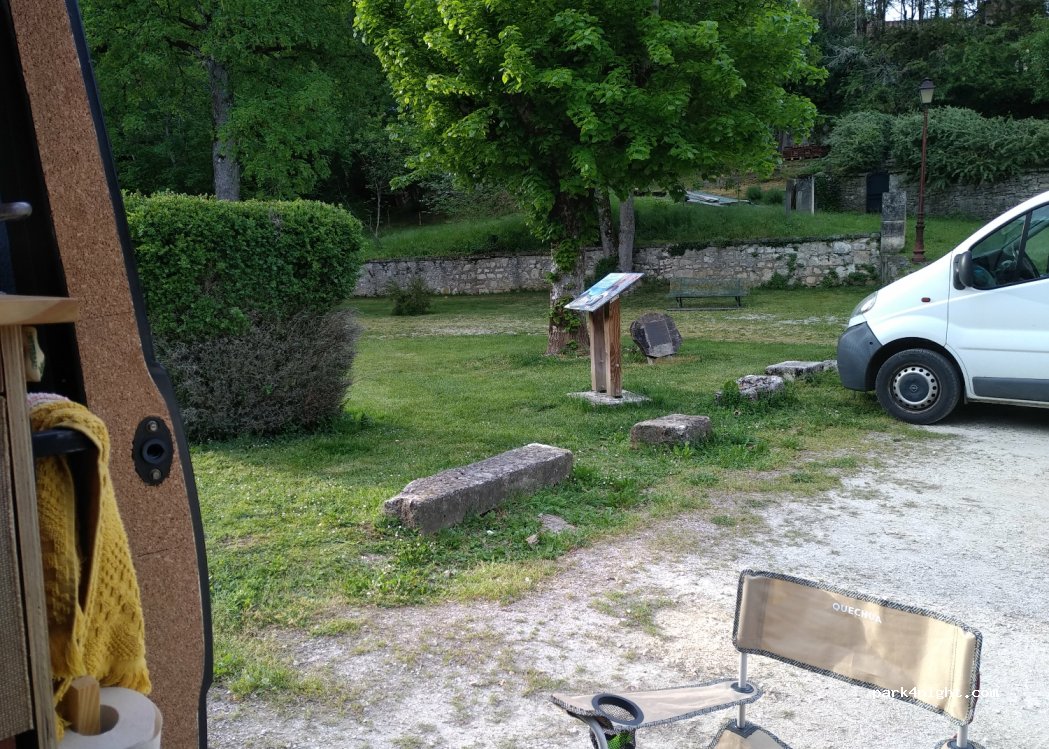 (24650) Chancelade - 7 Rue de la Combe de l'Isle — foto 4