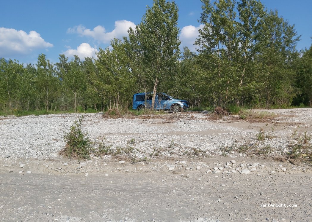 (33010) Pineta - Strada dal Bosc — foto 4