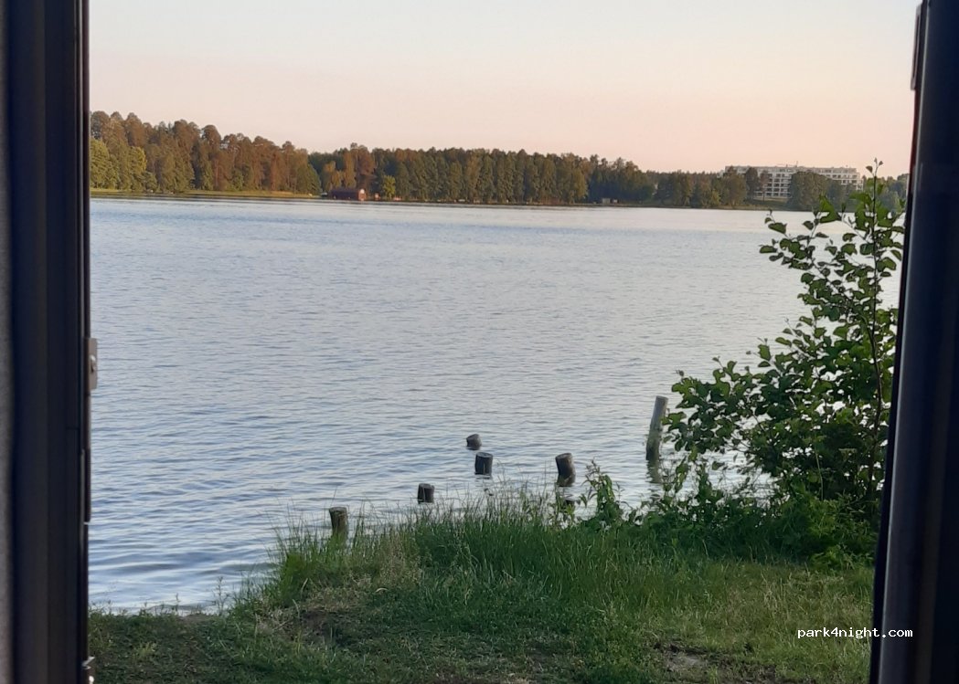 (16-300) Nowinka - Unnamed Road — foto 2