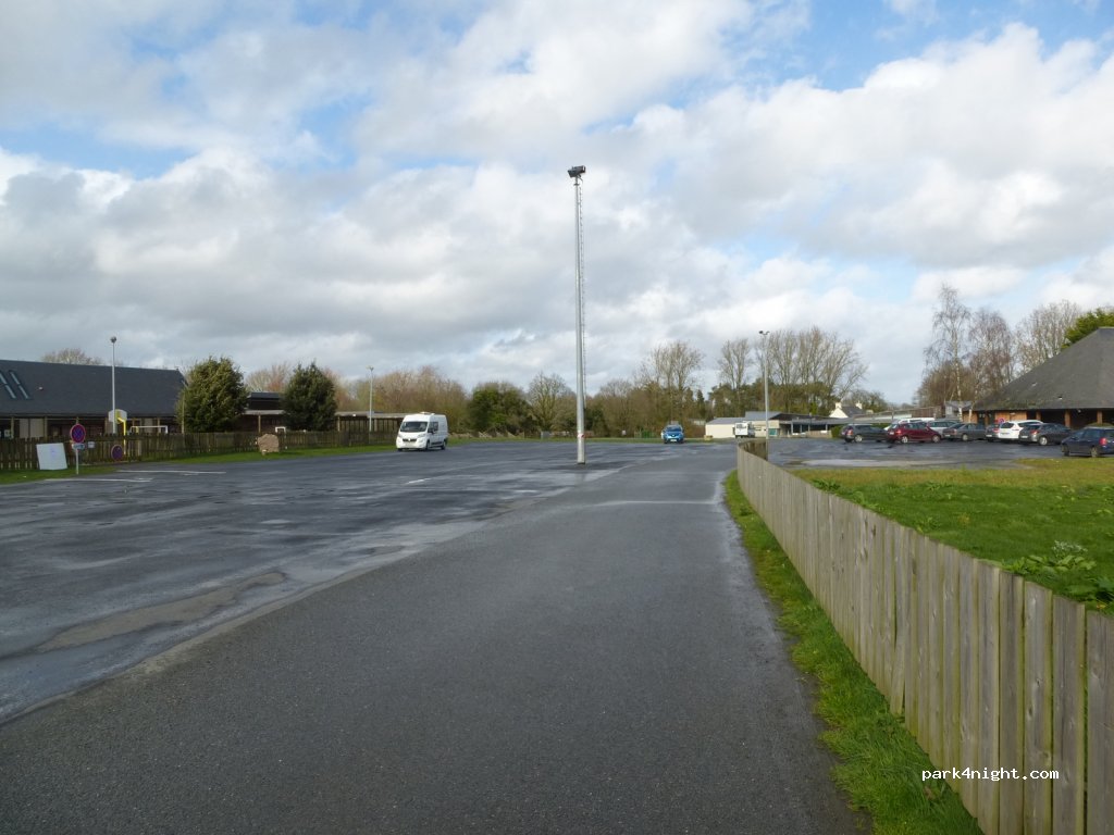 (22140) Cavan - 8 Rue du Général de Gaulle — foto 2