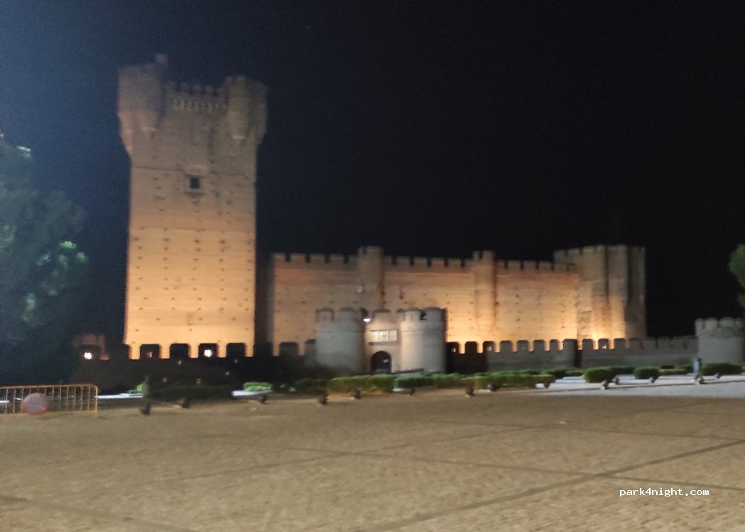 (47400) Medina del Campo - 19D Avenida Castillo — foto