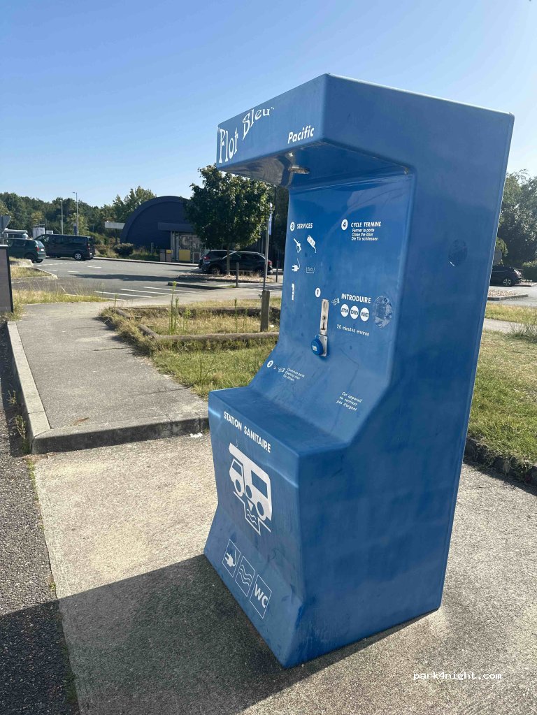 (33920) Saugon - Route des Estuaires — foto 2
