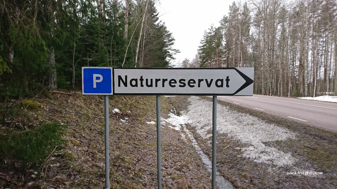 (748 93) Österbybruk - — foto 2