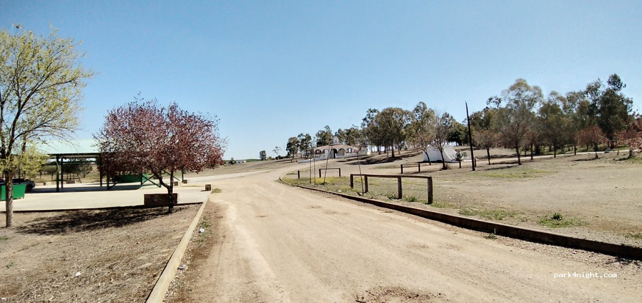 (06930) Berlanga - Carretera de Córdoba — foto 2