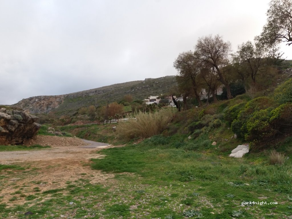 (734 00) Kissamos - Palea Ethniki Odos Kissamou Chanion — foto 2