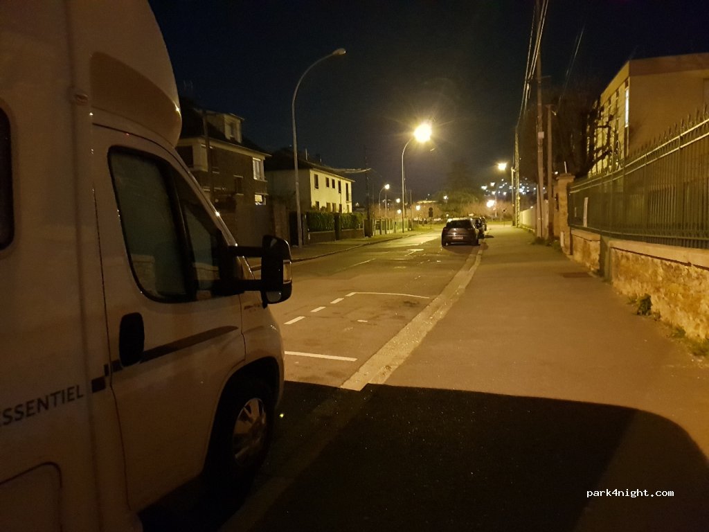 (78130) Les Mureaux - 7 Avenue Félix Faure — foto