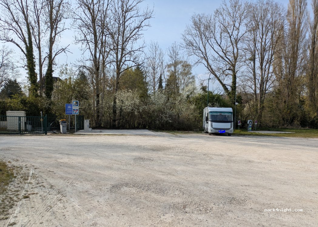 (89260) Thorigny-sur-Oreuse - 2 Rue de la Promenade du Lavoir — foto 5