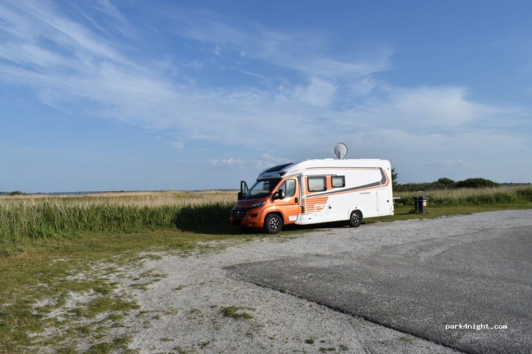 (9976 VT) Anjum - Hare Majesteit Gerbrandywei — foto 3