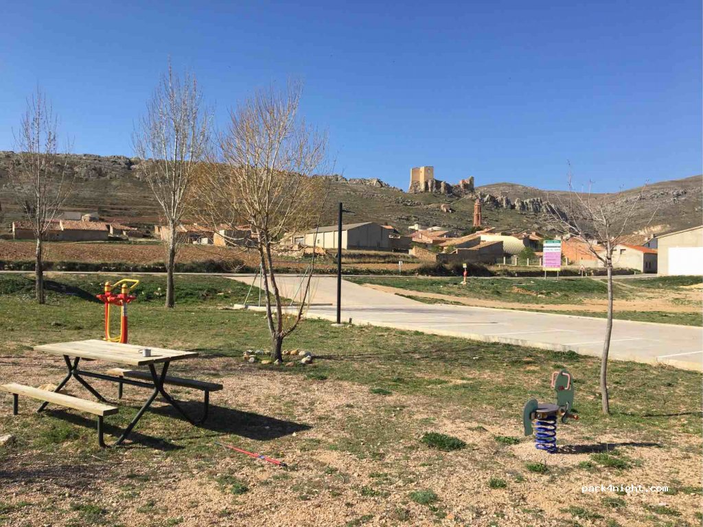 (44213) Huesa del Común - 31 Calle Mártires — foto 3