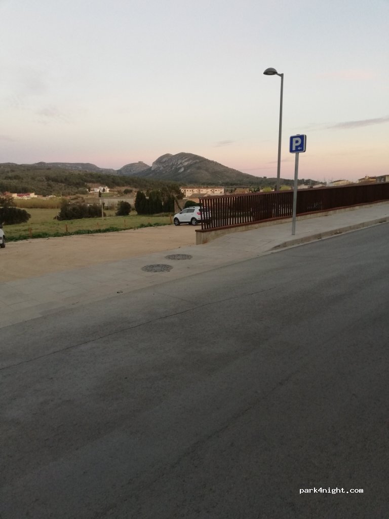 (17141) Bellcaire d'Empordà - 16 Carrer Orient — foto