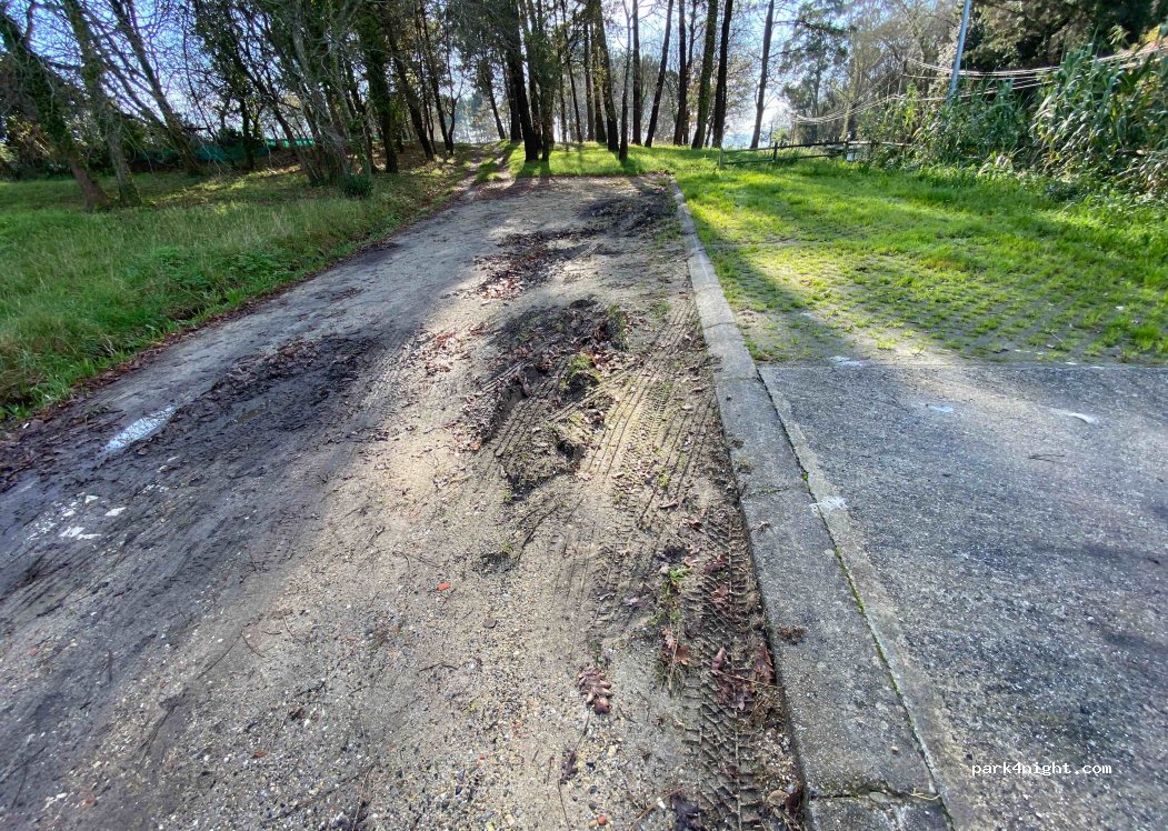(15938) Boiro - Aldea Abanqueiro — foto 3