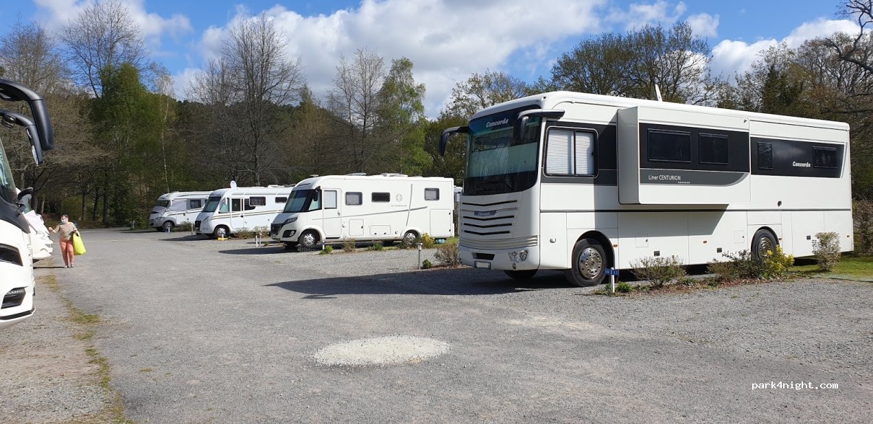 Etape Camping-Cars Aire de Lann Floren — foto 4