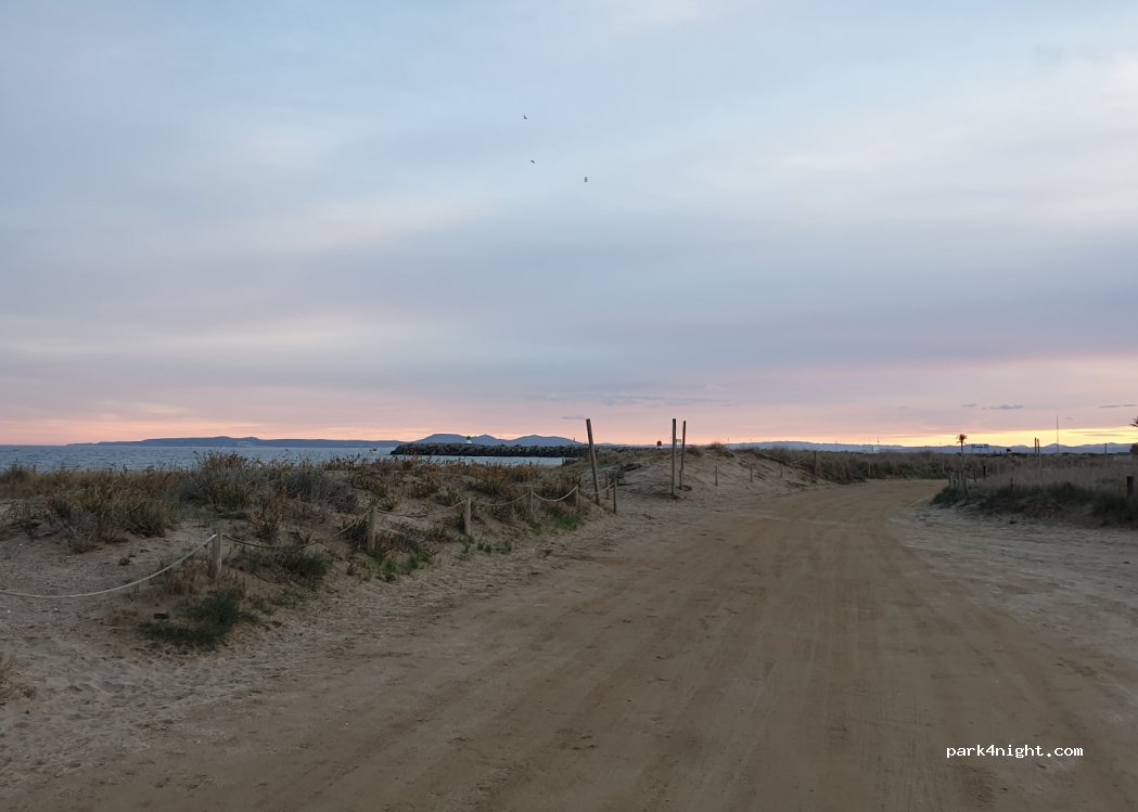 (17486) Castelló d'Empúries - Camí de la Fanguera del Merdoset — foto