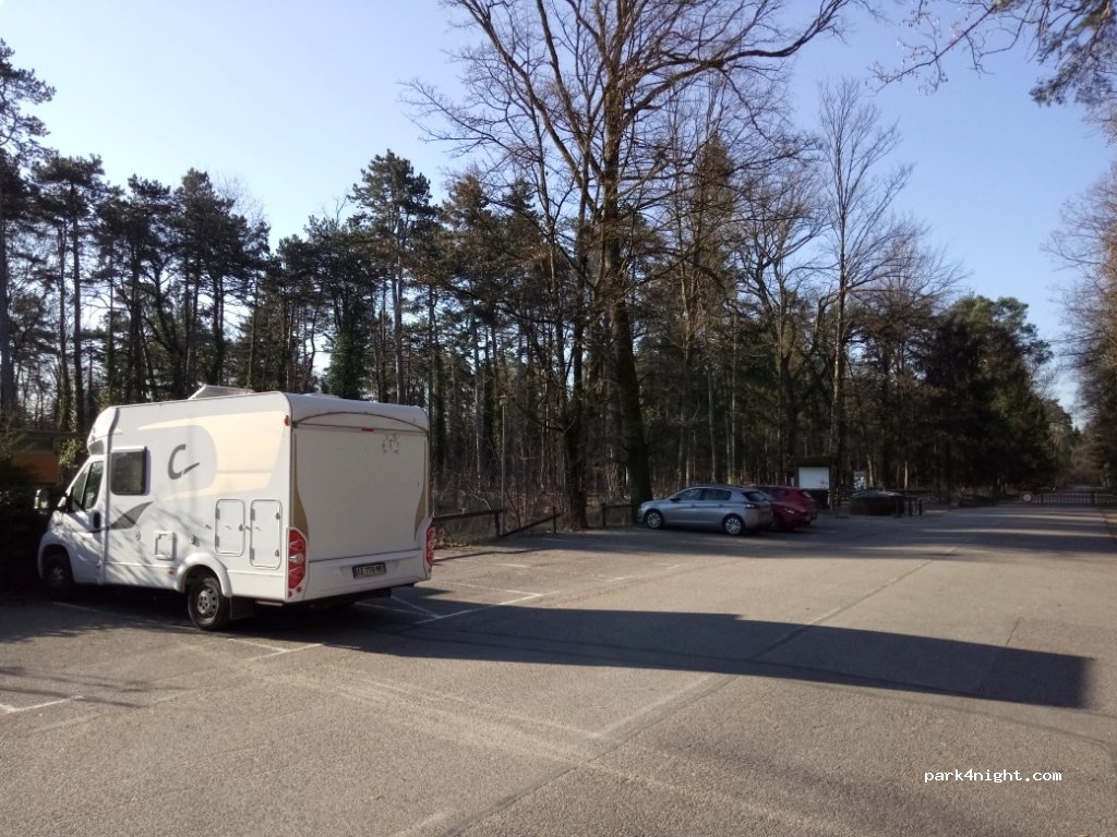 (74370) Metz-Tessy - 251 Route des Sarves — foto