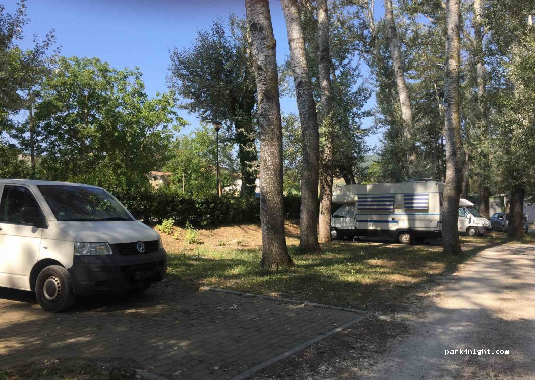 (61028) Sassocorvaro - Via Villa del Lago — foto 2