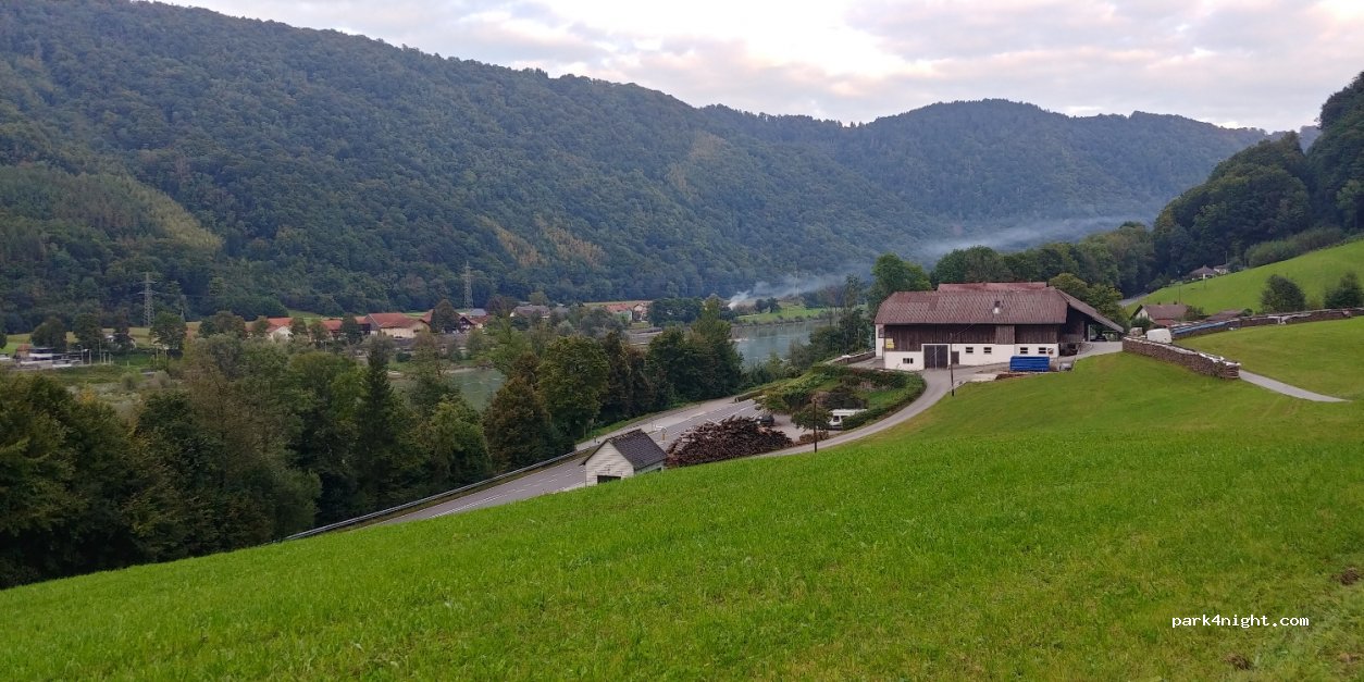 (4090) Maierhof - 17 Maierhof an der Donau — foto 2