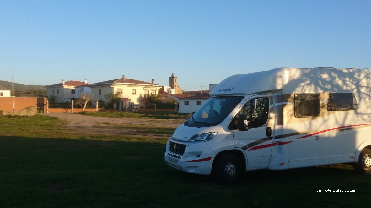 (10189) Zarza de Montánchez - — foto