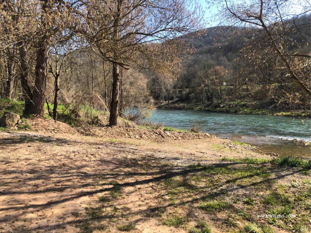 (12480) Broquiès - Pont du Navech — foto 2