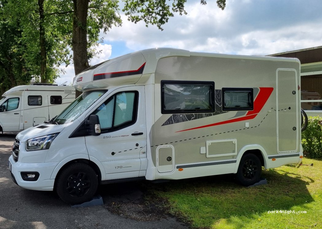 Wohnmobilstellplatz am Sportplatz in Ovelgönne — foto 3