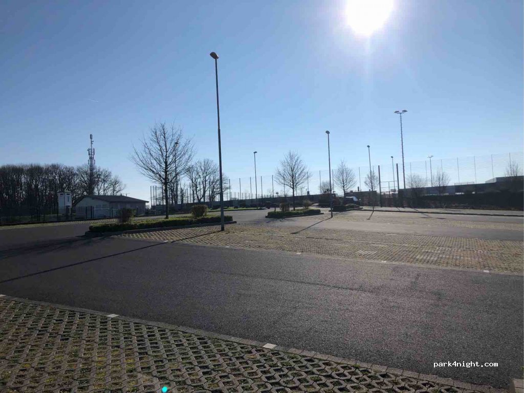 (53819) Neunkirchen-Seelscheid - Buscher Straße — foto 2