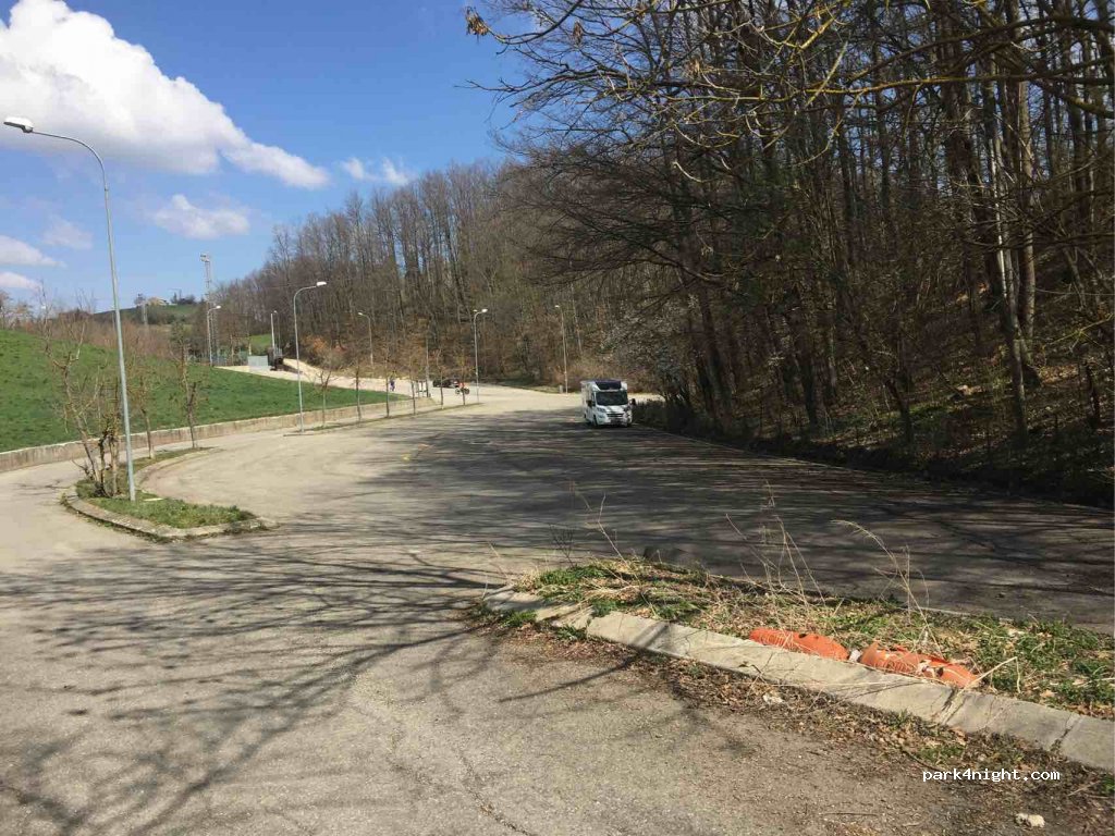 (41026) Pavullo Nel Frignano - 8 Via Enzo Ferrari — foto