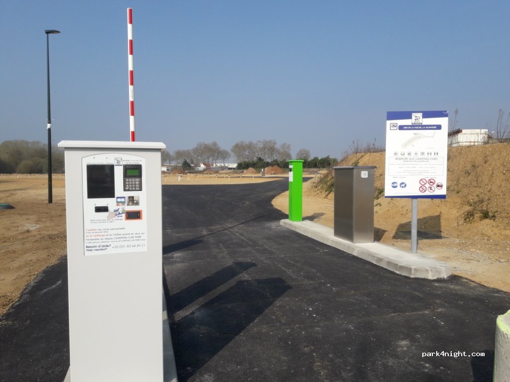 Aire de camping-cars La Flèche — foto