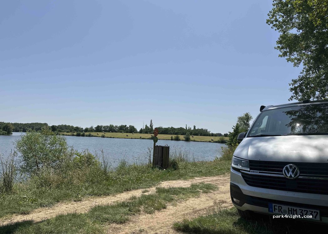 (71680) Crêches-sur-Saône - Chemin des Sablons — foto 5
